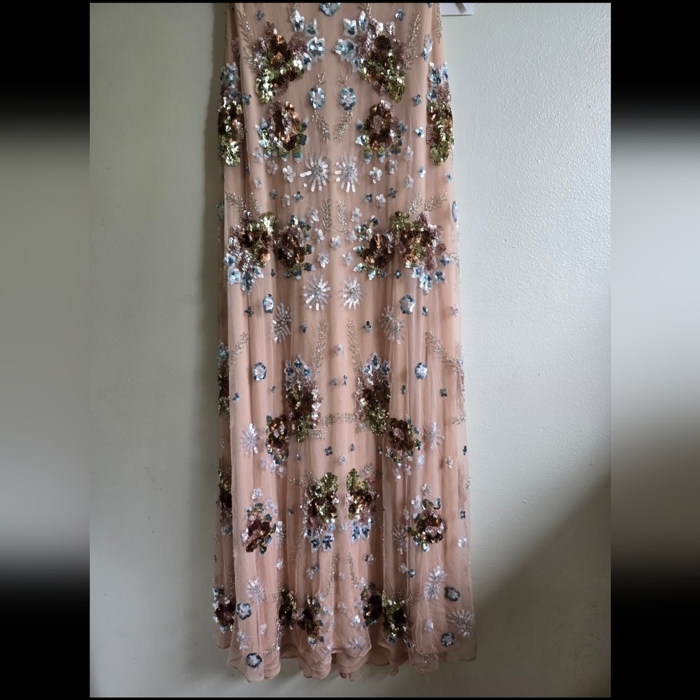 NEW! Mac Duggal,  Floral Sequin Maxi Dress in Pink Nude/Multi Sequins, Size 2 - Picture 11 of 11
